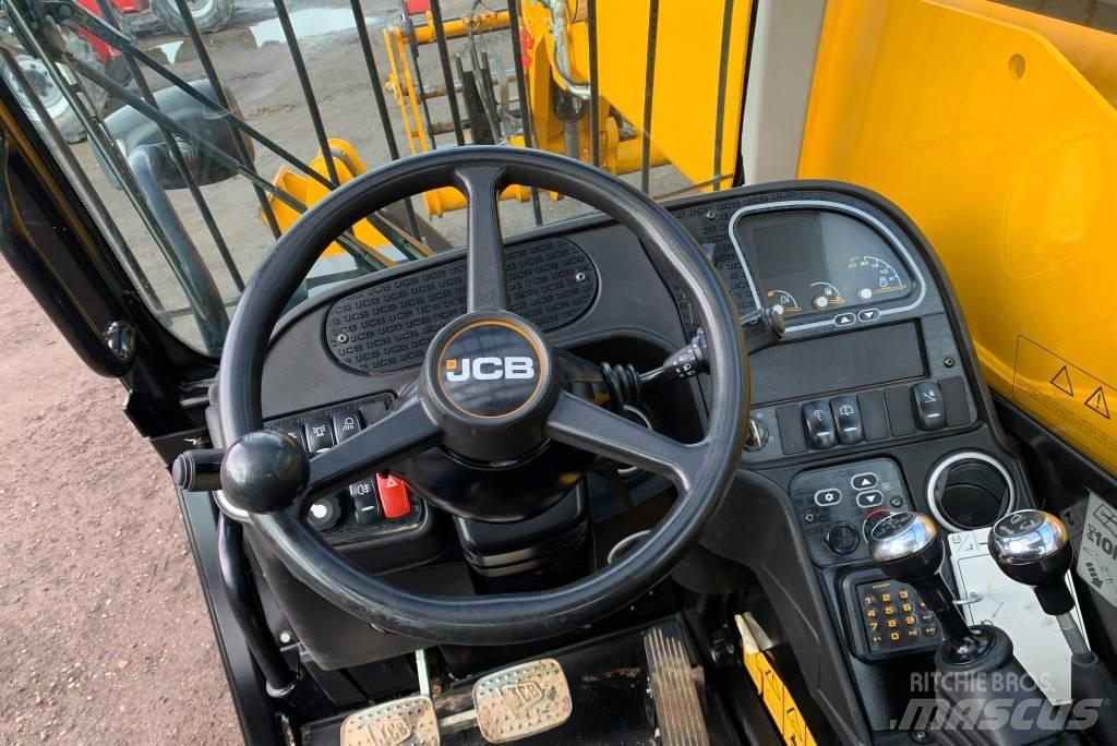 JCB 540-140 Teleskopické manipulátory
