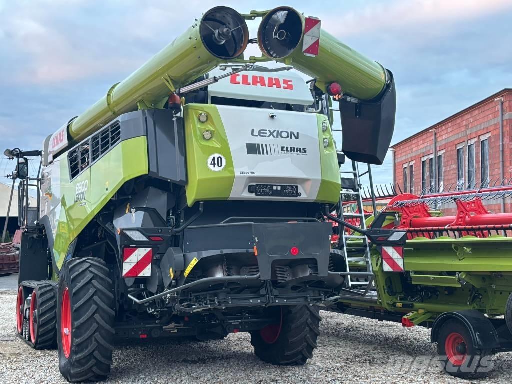 CLAAS Lexion 8900 TT Sklízecí mlátičky