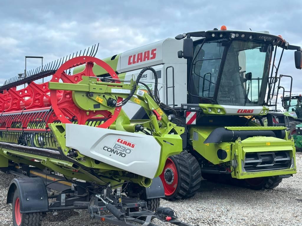 CLAAS Lexion 8900 TT Sklízecí mlátičky