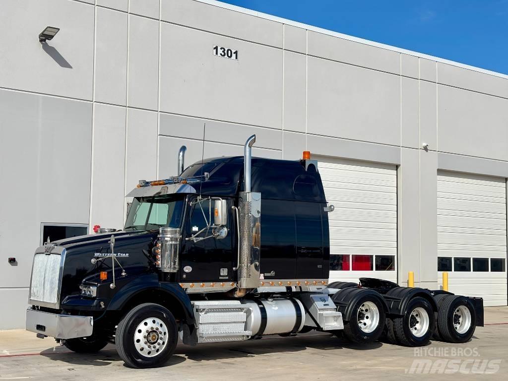 Western Star 4900 SB Tahače