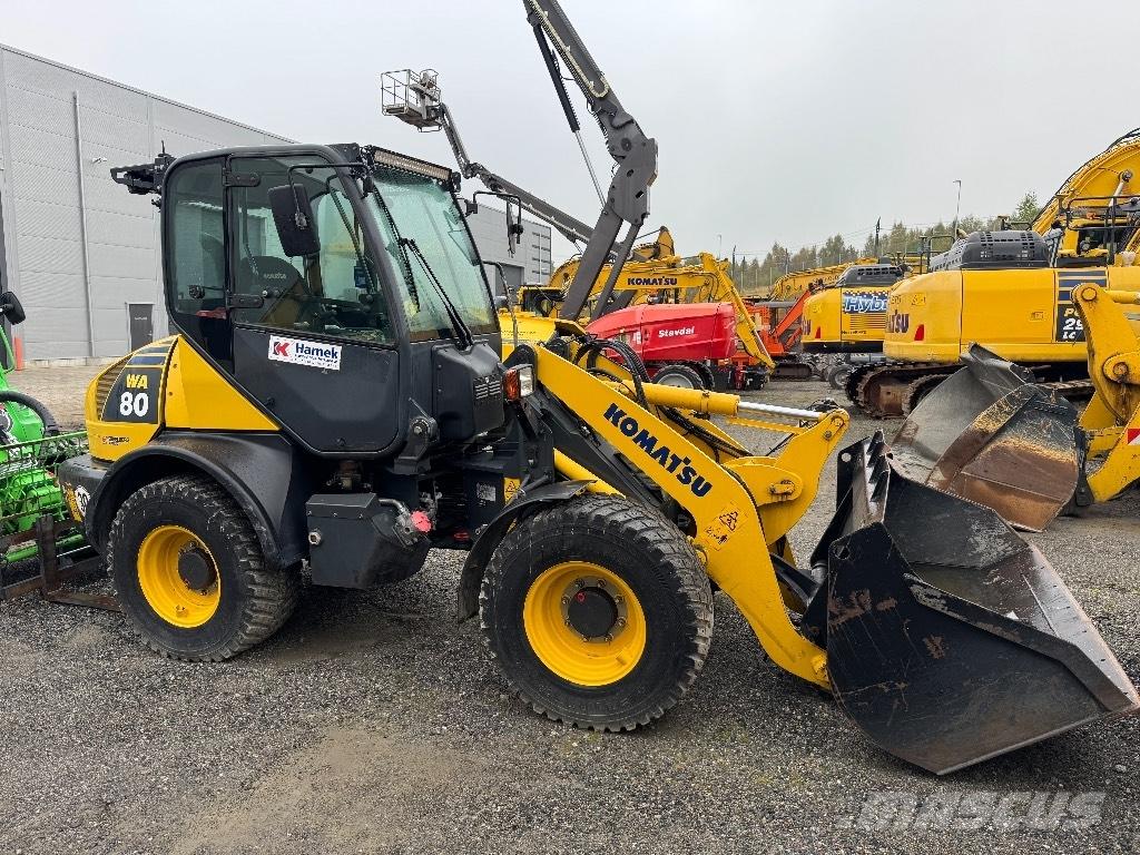 Komatsu WA 80-6 Kolové nakladače