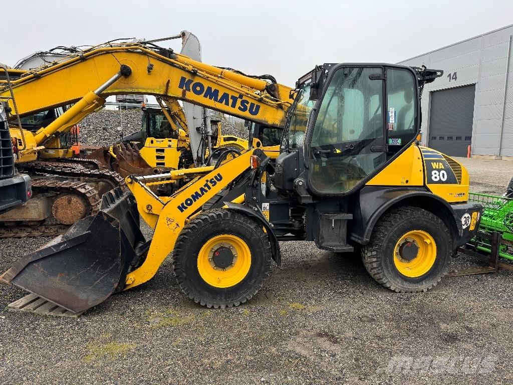 Komatsu WA 80-6 Kolové nakladače