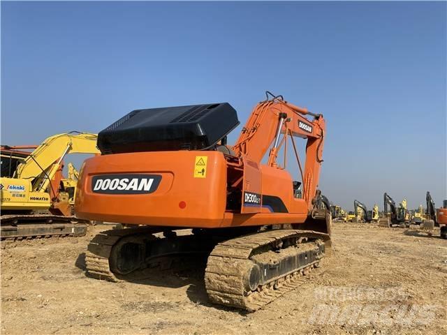 Doosan DH 300 Pásová rýpadla