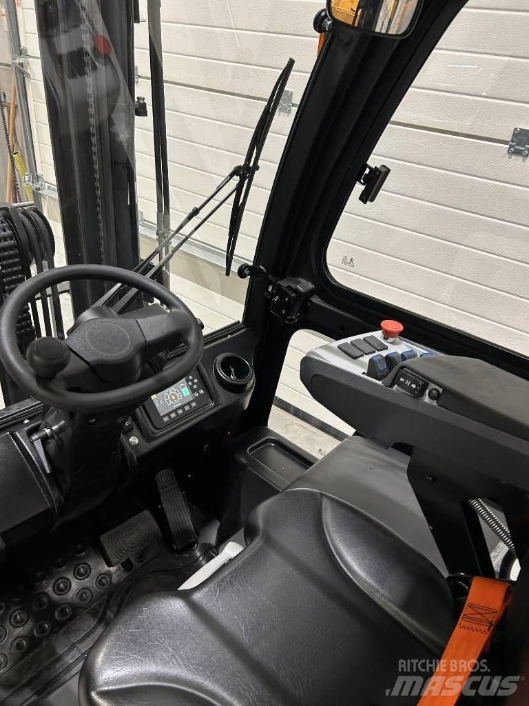 Noblelift FE3D18N Akumulátorové vozíky