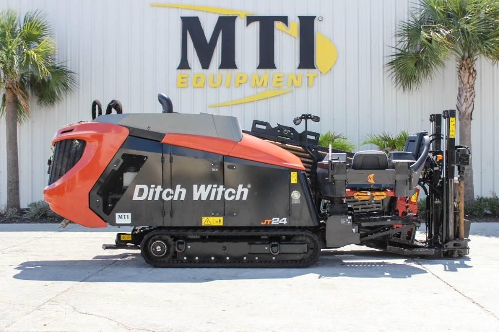 Ditch Witch JT24 Horizontální vrtací zařízení