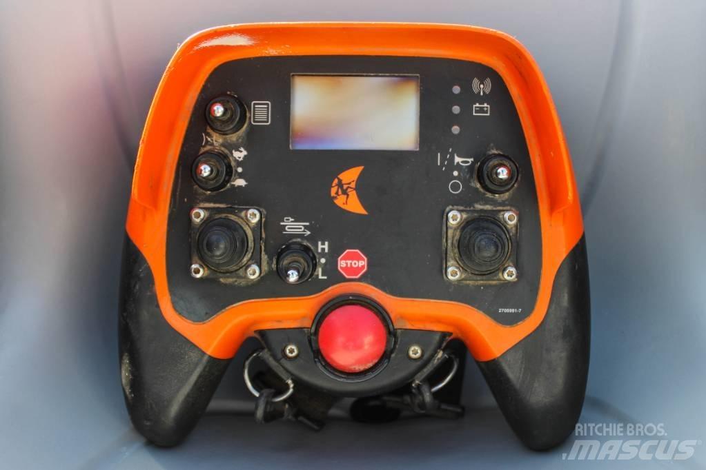 Ditch Witch JT24 Horizontální vrtací zařízení