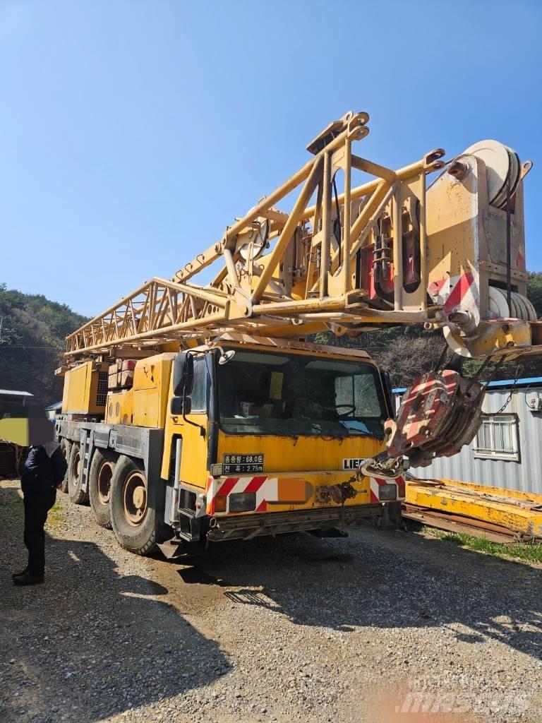 Liebherr LTM 1090-2 Univerzální terénní jeřáby