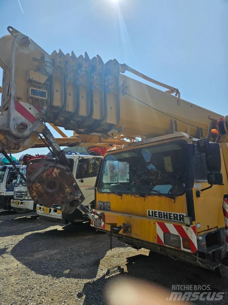 Liebherr LTM 1090-2 Univerzální terénní jeřáby