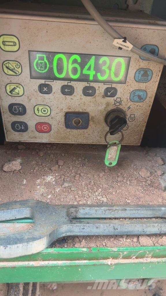 McCloskey 516RT Mobilní třídiče