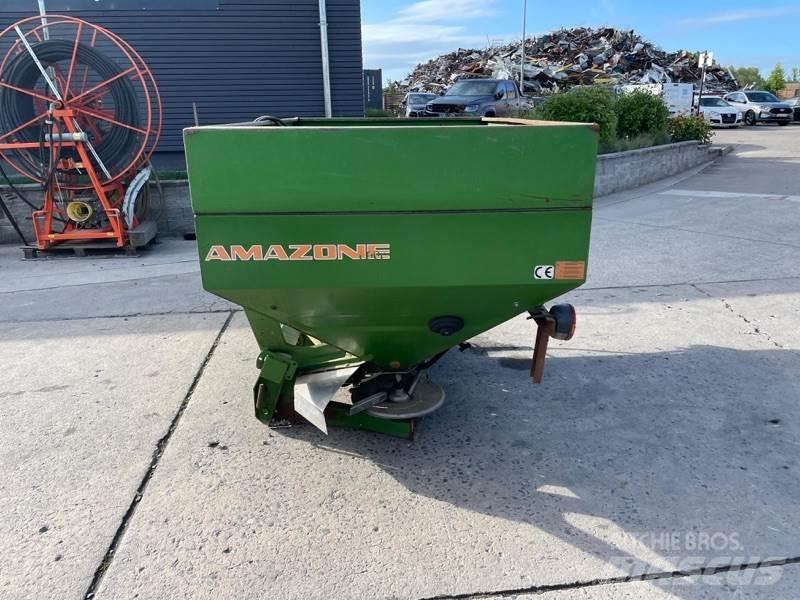 Amazone ZA-M Max Rozmetadlo minerálních hnojiv