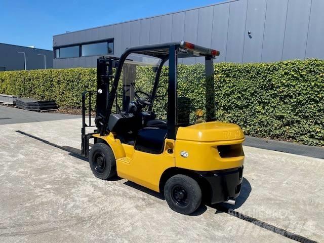 Toyota 7 FDF 25 Dieselové vozíky