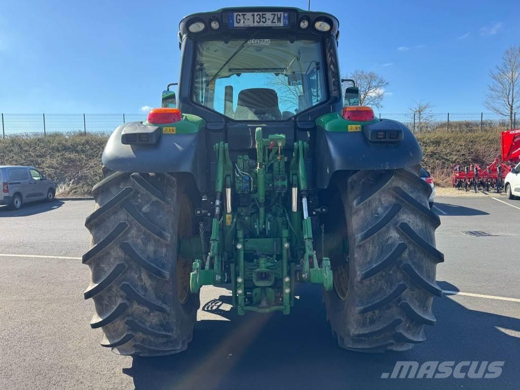 John Deere 6155M Traktory