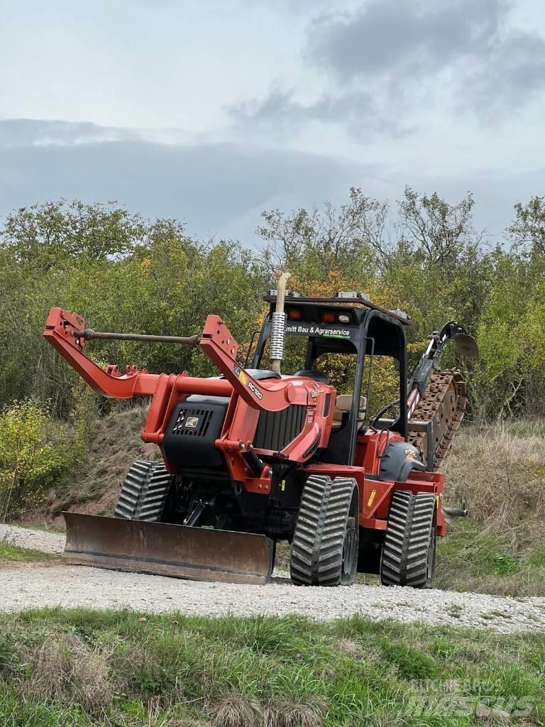Ditch Witch RC120 Rýhovače
