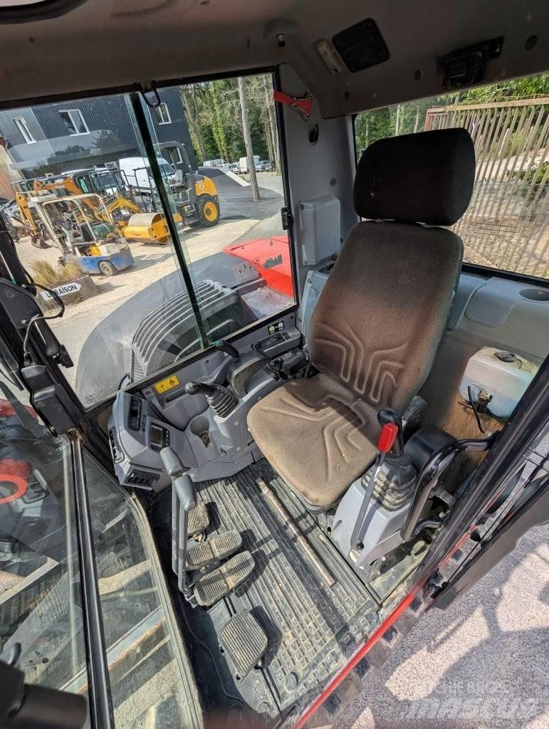 Kubota KX 080-4 Midi rýpadla 7t - 12t