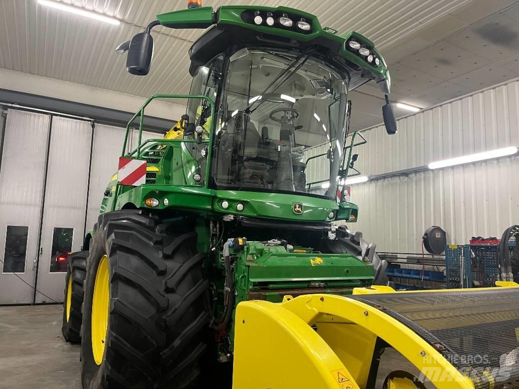 John Deere 8300i Samojízdné sekačky