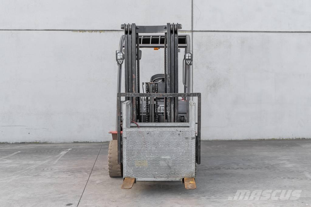 Manitou ME 425 Akumulátorové vozíky