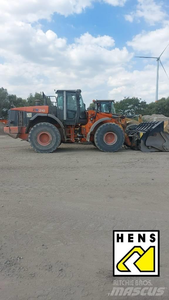 Hitachi ZW 310 Kloubové dempry