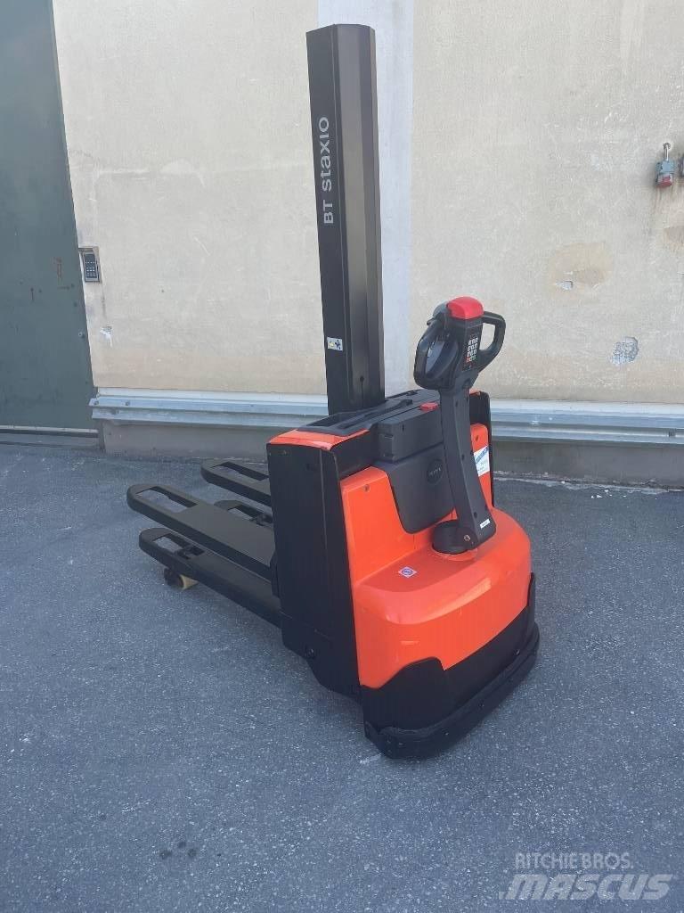 BT SWE080L Ručně vedené vysokozdvižné vozíky
