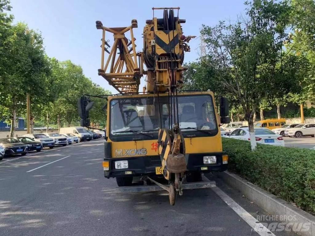XCMG XZJ5305JQZ20 Univerzální terénní jeřáby
