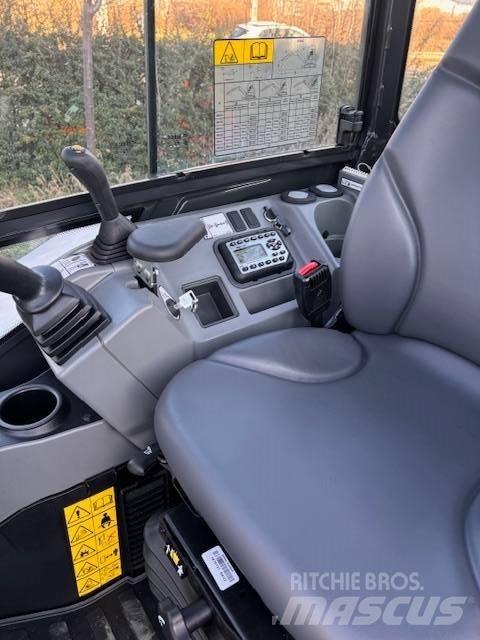 Bobcat E 35z Mini rýpadla < 7t