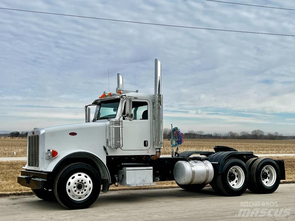 Peterbilt 367 Tahače