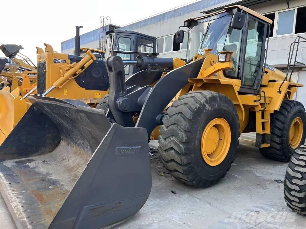 Volvo L 105 Kolové nakladače