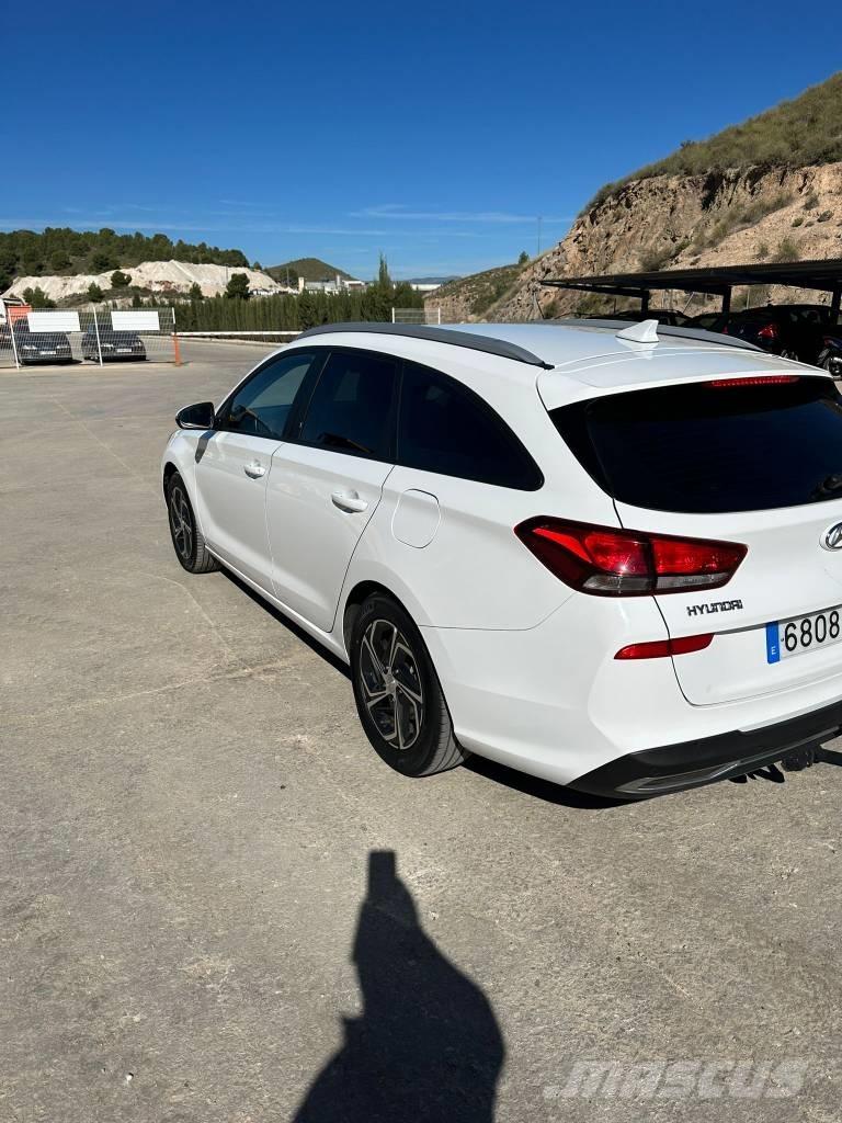 Hyundai I30 Osobní vozy