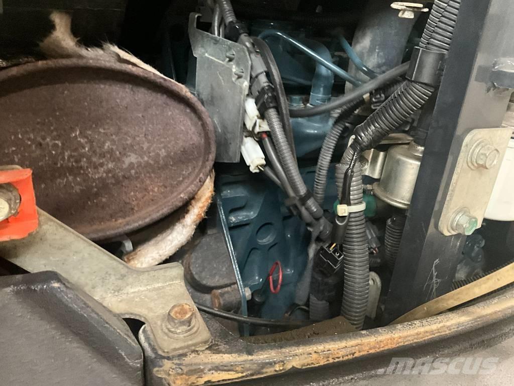 Kubota U 27-4 Mini rýpadla < 7t