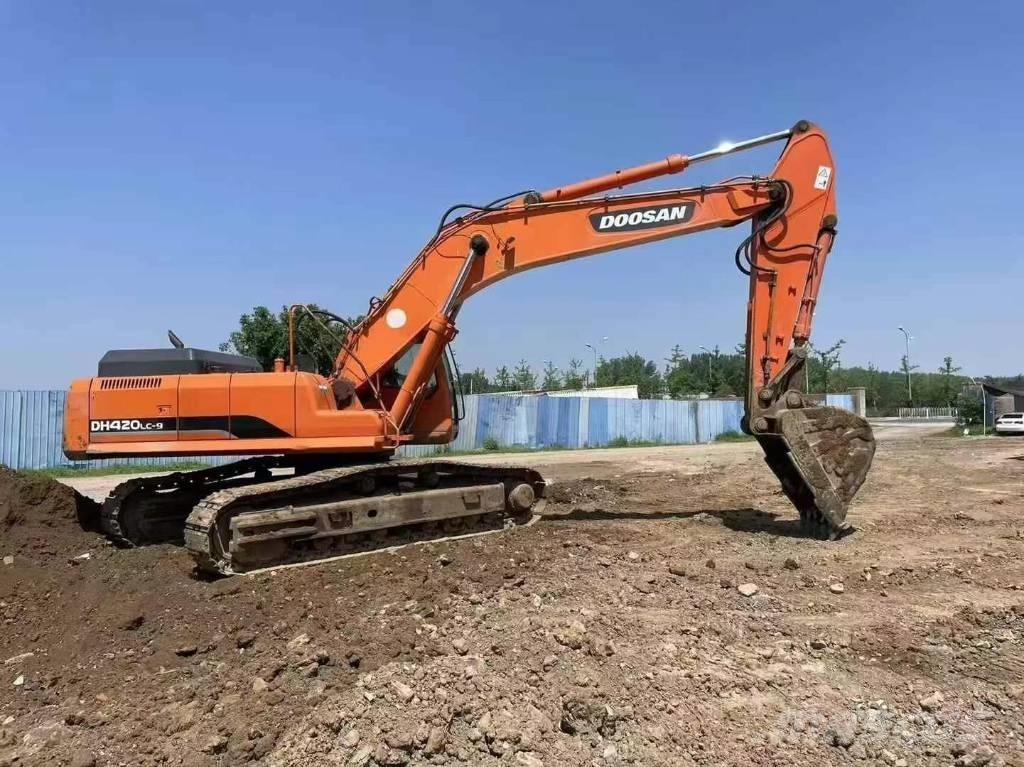 Doosan DH 370 Pásová rýpadla