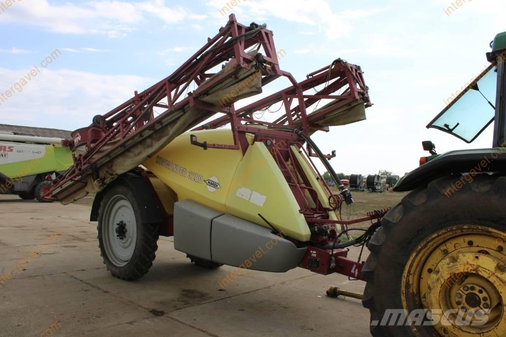 Hardi Commander 3200 Tažené postřikovače