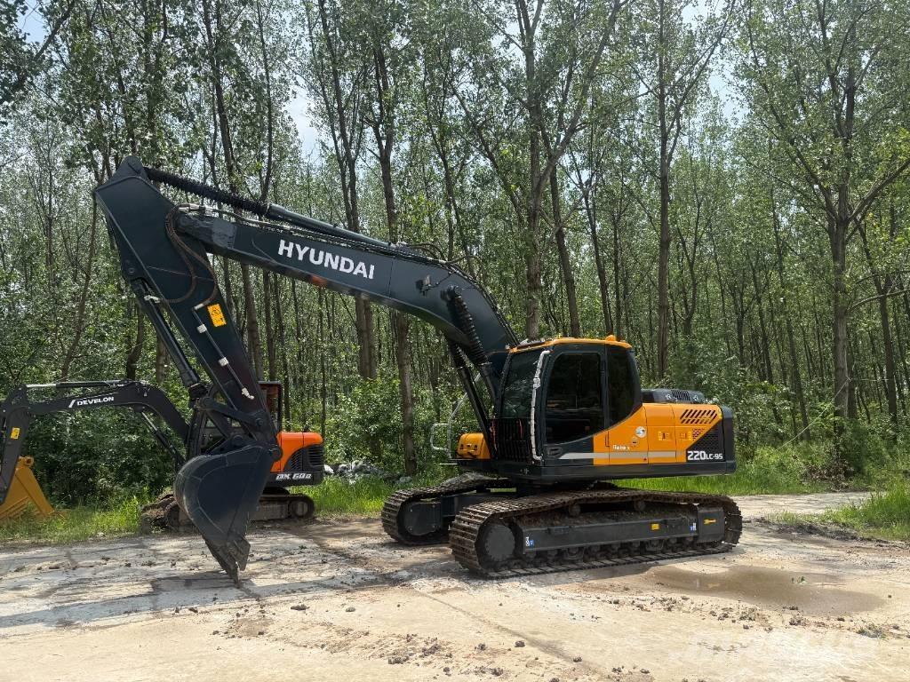 Hyundai R220LC-9S Pásová rýpadla