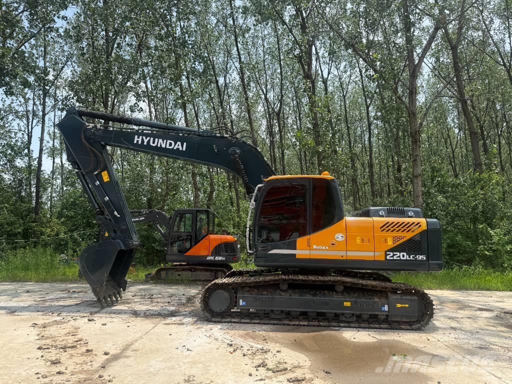 Hyundai R220LC-9S Pásová rýpadla