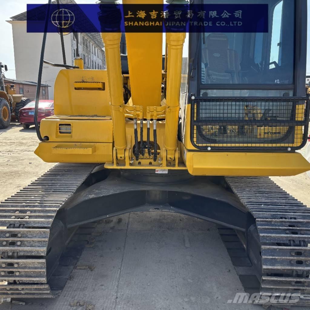 Komatsu PC 130 Midi rýpadla 7t - 12t