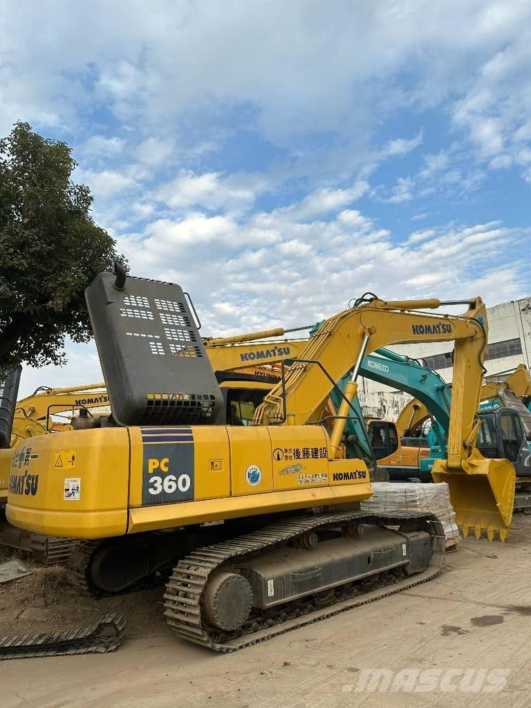 Komatsu PC 360 Pásová rýpadla