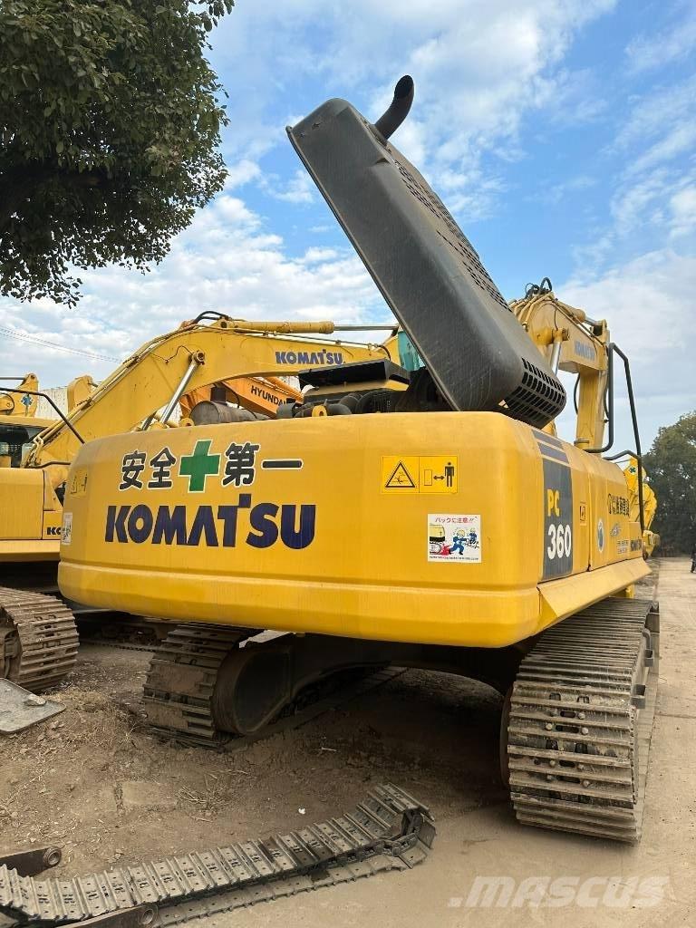 Komatsu PC 360 Pásová rýpadla