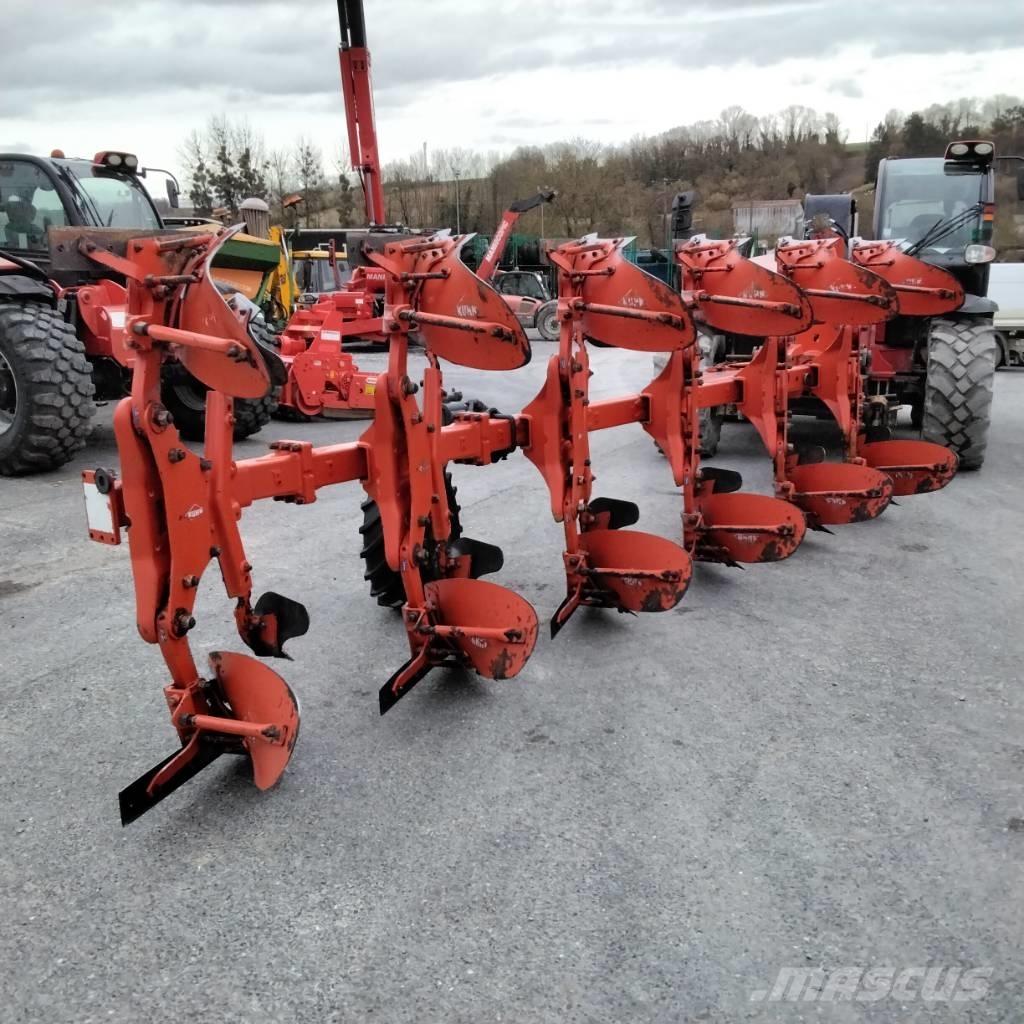 Kuhn MM121 6T Oboustranné pluhy