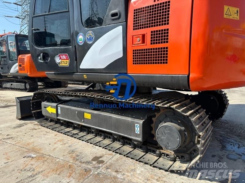 Hitachi ZX70 Pásová rýpadla