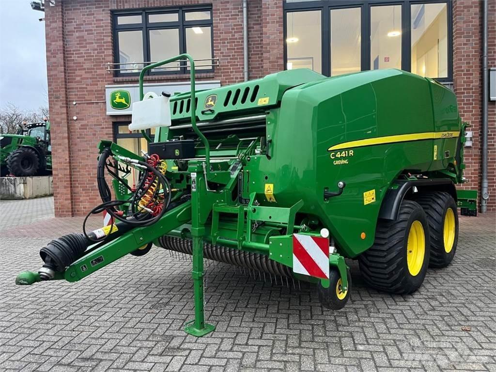 John Deere C441R Další