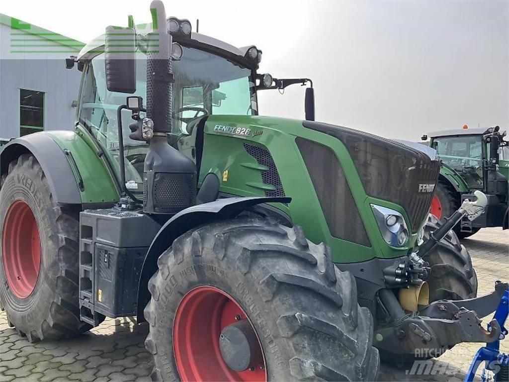 Fendt 828 s4 Traktory