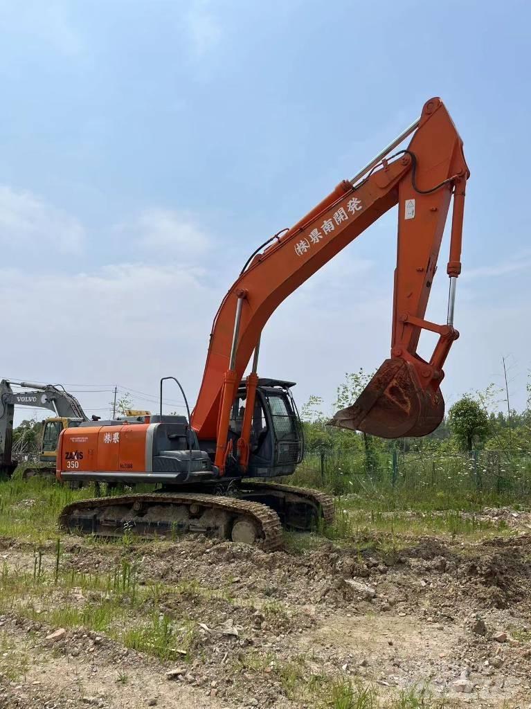 Hitachi ZX 350 Pásová rýpadla