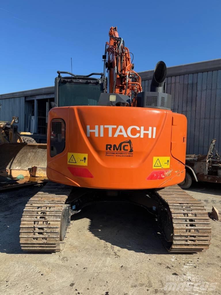 Hitachi ZX 135 US-6 Pásová rýpadla