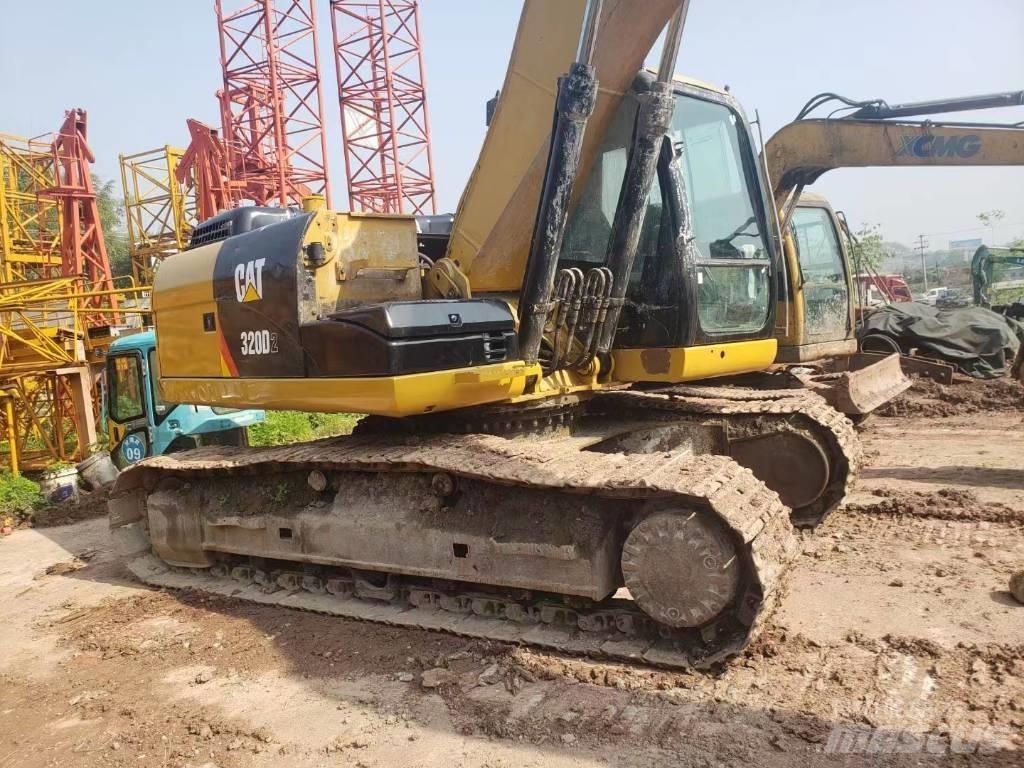 CAT 320 D Pásová rýpadla