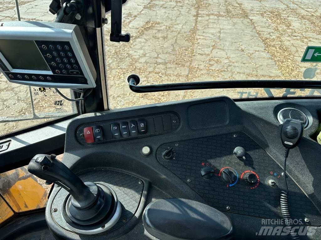 JCB 437 HT Kolové nakladače