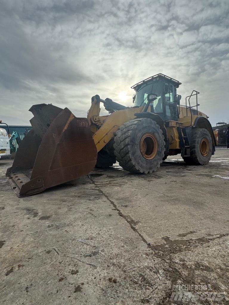 CAT 972 M Kolové nakladače