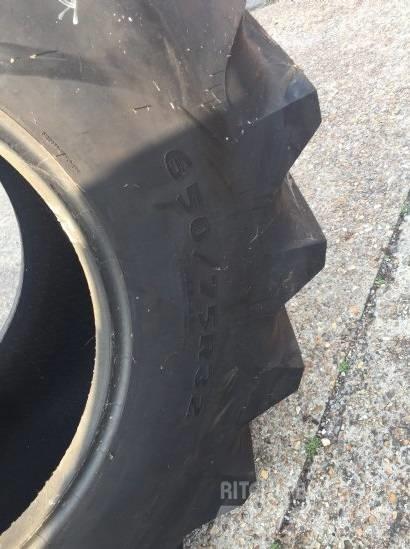 Goodyear 650/75R32 Pneumatiky, kola a ráfky