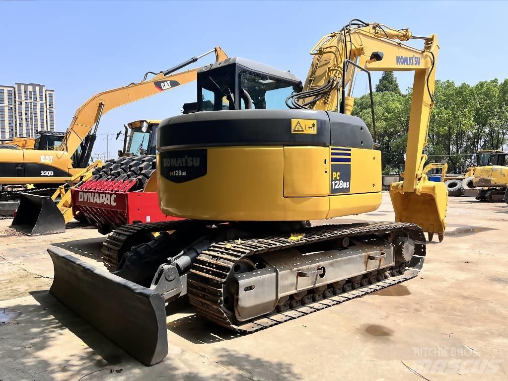 Komatsu PC 128 Pásová rýpadla