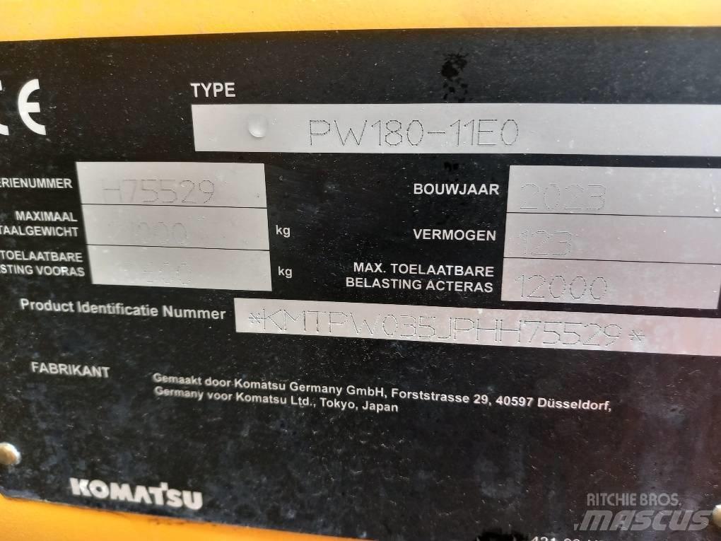Komatsu PW180-11E0 Kolová rýpadla