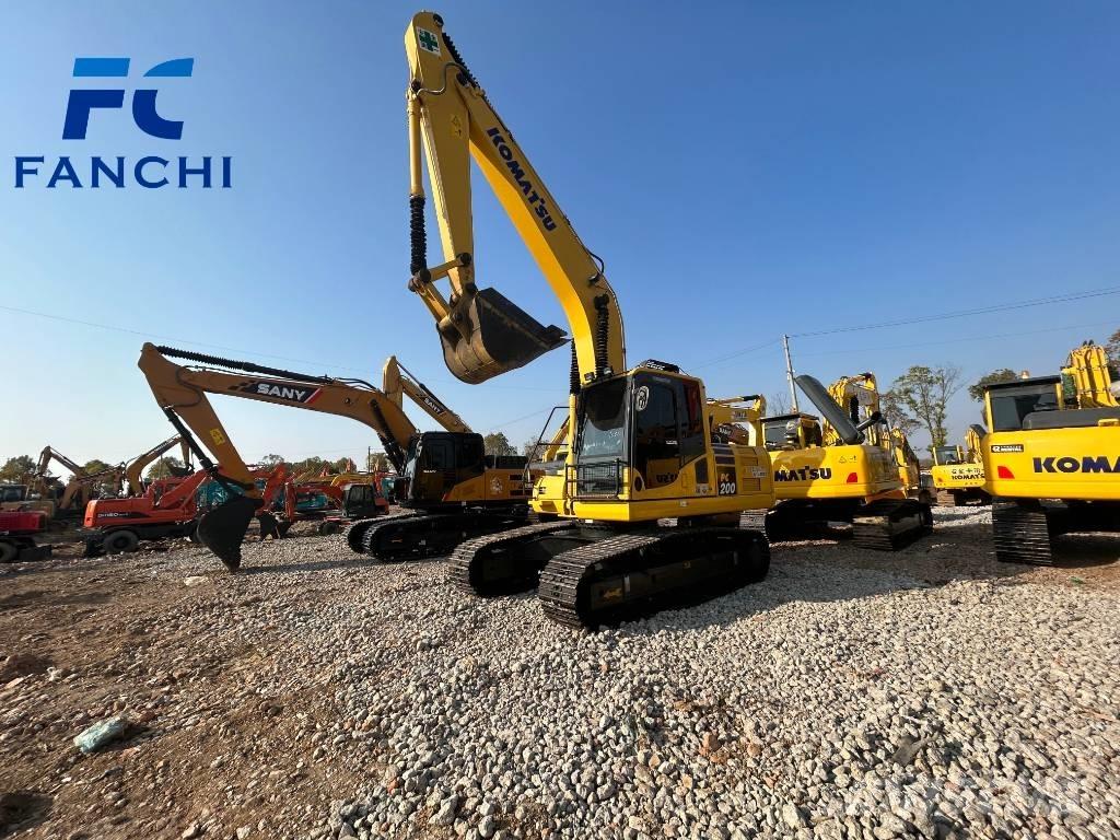 Komatsu PC 200-8 Pásová rýpadla