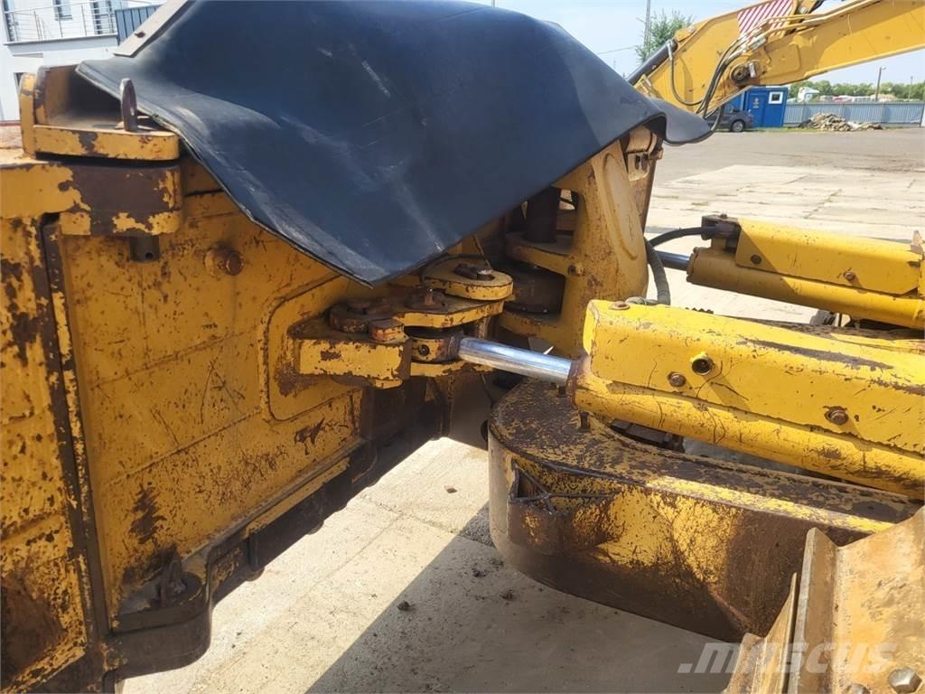 CAT D6N LGP Stavebnictví - ostatní