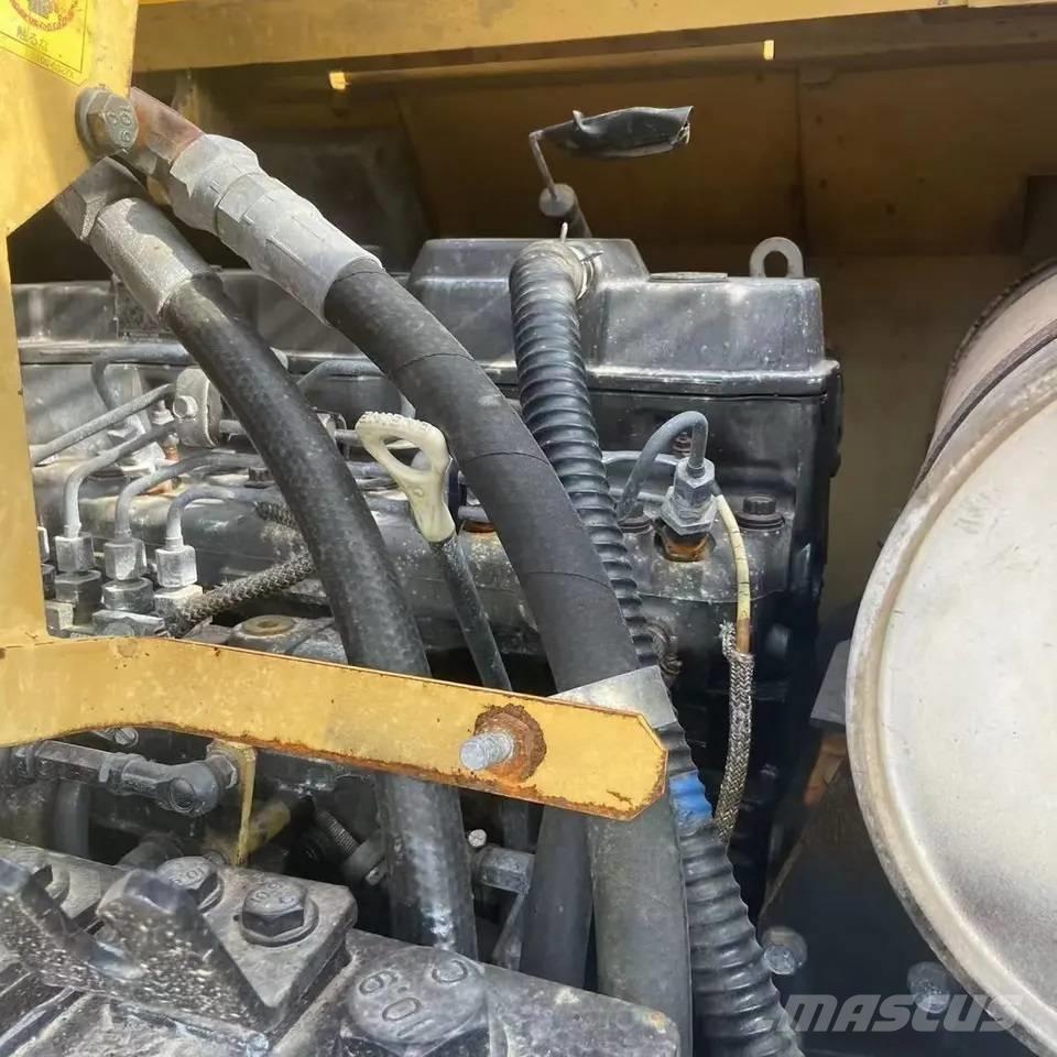 CAT 308C Midi rýpadla 7t - 12t